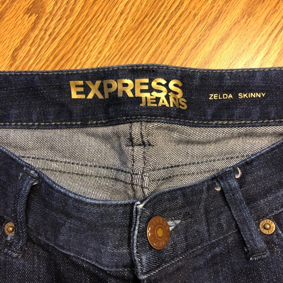 Express Zelda Skinny Dark Wash Jeans - Size 6S - Picture 3 of 5